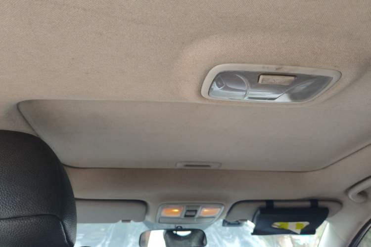 Used Hyundai ix35 2012 2.0L Automatic Two-Wheel Drive Elite Edition GLS Headliner