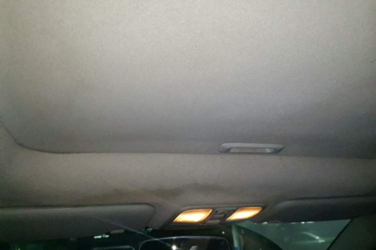 Used Hyundai ix35 2012 2.0L Automatic Two-Wheel Drive New Edition GL Headliner