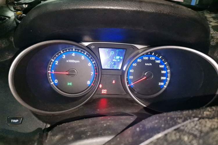 Used Hyundai ix35 2012 2.0L Automatic Two-Wheel Drive New Edition GL Instrument Cluster