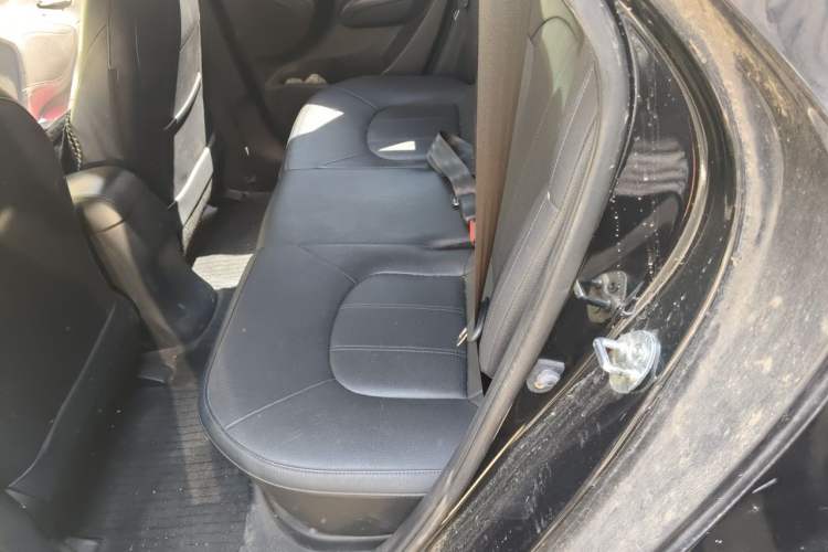 Used Hyundai ix35 2012 2.0L Automatic Two-Wheel Drive Elite Edition GLS Left Rear Seat