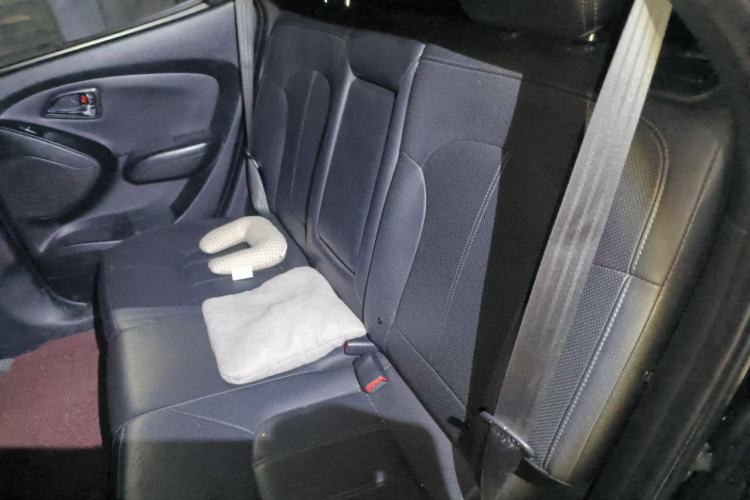 Used Hyundai ix35 2012 2.0L Automatic Two-Wheel Drive Elite Edition GLS Left Rear Seat
