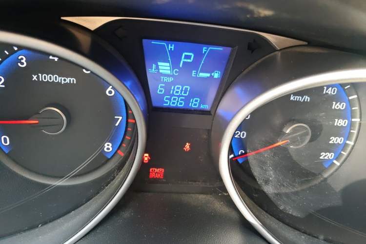 Used Hyundai ix35 2012 2.0L Automatic Two-Wheel Drive Elite Edition GLS Odometer Close Up