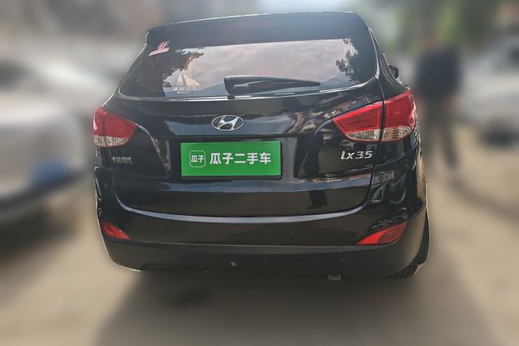Used Hyundai ix35 2012 2.0L Manual Two-Wheel Drive New Edition GL Rear