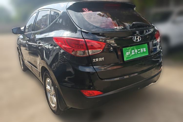 Used Hyundai ix35 2012 2.0L Manual Two-Wheel Drive New Edition GL Rear Left 45 Deg