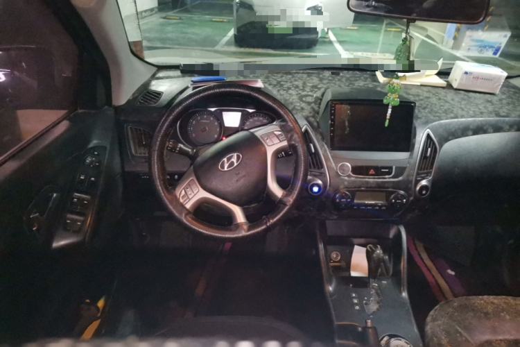 Used Hyundai ix35 2012 2.0L Automatic Two-Wheel Drive New Edition GL Steering Wheel