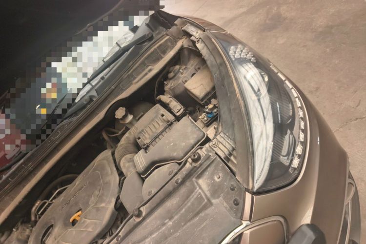Used Hyundai ix35 2012 2.0L Automatic Two-Wheel Drive Elite Edition GLS Engine Bay Left