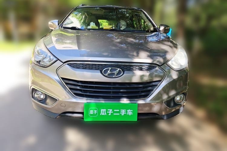 Used Hyundai ix35 2012 2.0L Automatic Two-Wheel Drive Elite Edition GLS Front