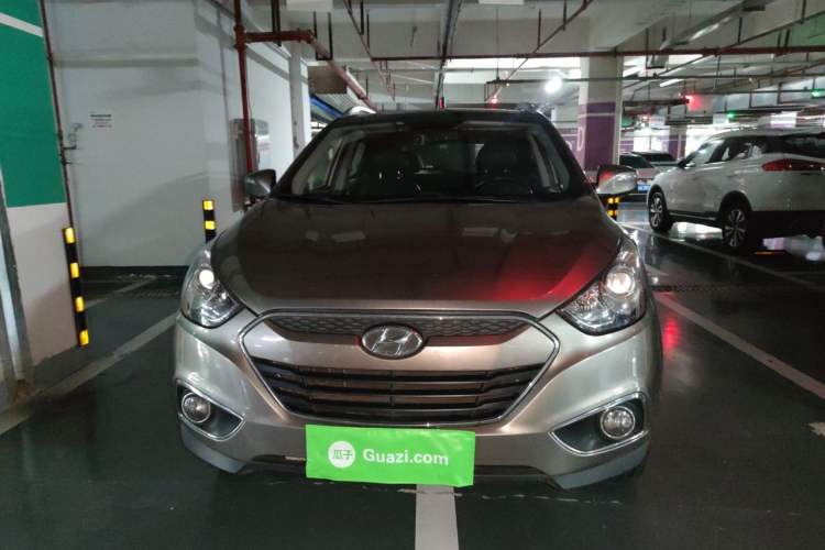 Used Hyundai ix35 2012 2.0L Automatic Two-Wheel Drive Elite Edition GLS Front