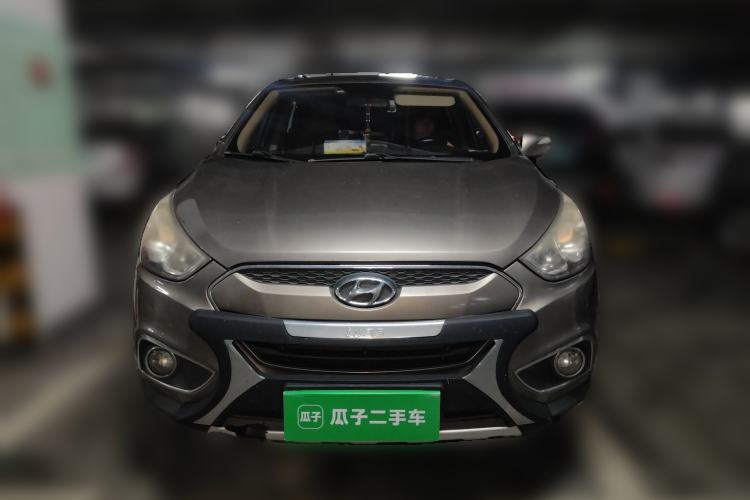 Used Hyundai ix35 2012 2.0L Automatic Two-Wheel Drive New Edition GL Front