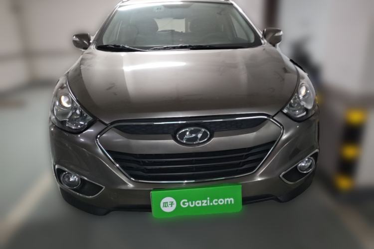 Used Hyundai ix35 2012 2.0L Automatic Two-Wheel Drive Elite Edition GLS Front