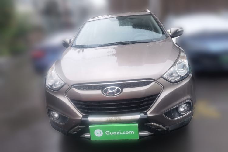 Used Hyundai ix35 2012 2.0L Manual Two-Wheel Drive New Edition GL Front