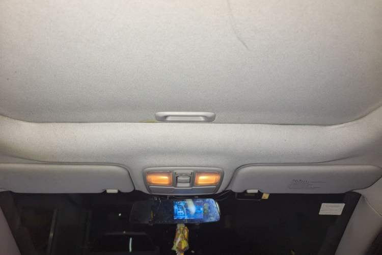 Used Hyundai ix35 2012 2.0L Automatic Two-Wheel Drive Elite Edition GLS Headliner