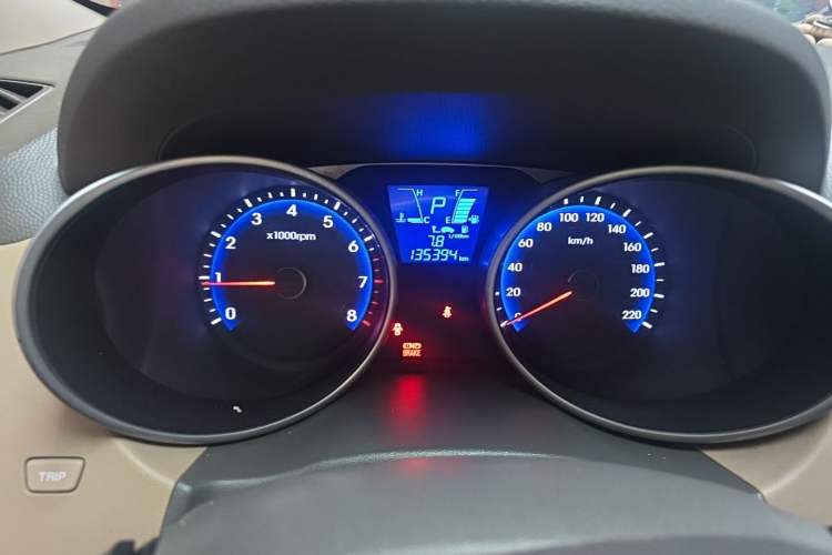 Used Hyundai ix35 2012 2.0L Automatic Two-Wheel Drive New Edition GL Instrument Cluster