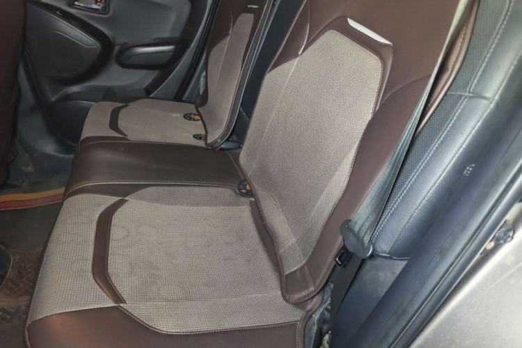 Used Hyundai ix35 2012 2.0L Automatic Two-Wheel Drive Elite Edition GLS Left Rear Seat