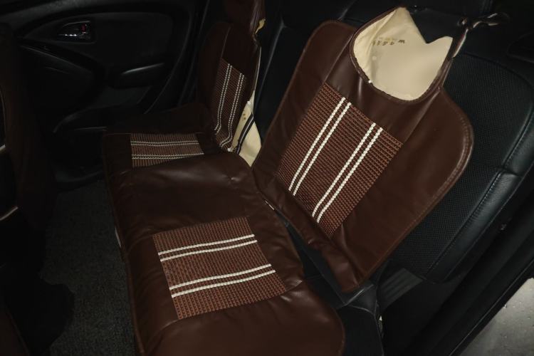 Used Hyundai ix35 2012 2.0L Automatic Two-Wheel Drive Elite Edition GLS Left Rear Seat
