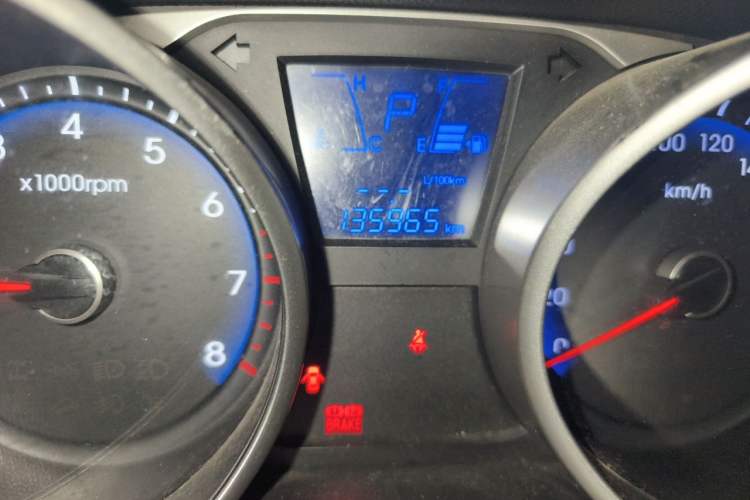 Used Hyundai ix35 2012 2.0L Automatic Two-Wheel Drive Elite Edition GLS Odometer Close Up