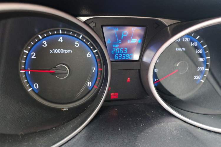 Used Hyundai ix35 2012 2.0L Automatic Two-Wheel Drive Elite Edition GLS Odometer Close Up