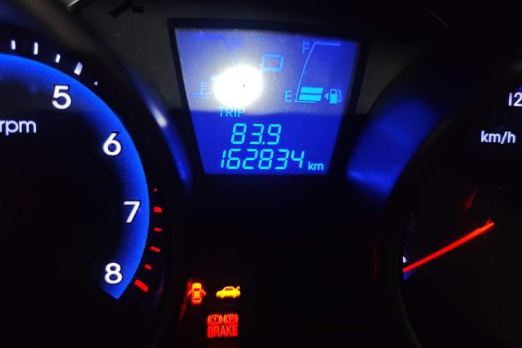 Used Hyundai ix35 2012 2.0L Automatic Two-Wheel Drive Elite Edition GLS Odometer Close Up