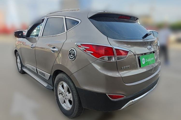Used Hyundai ix35 2012 2.0L Manual Two-Wheel Drive New Edition GL Rear Left 45 Deg