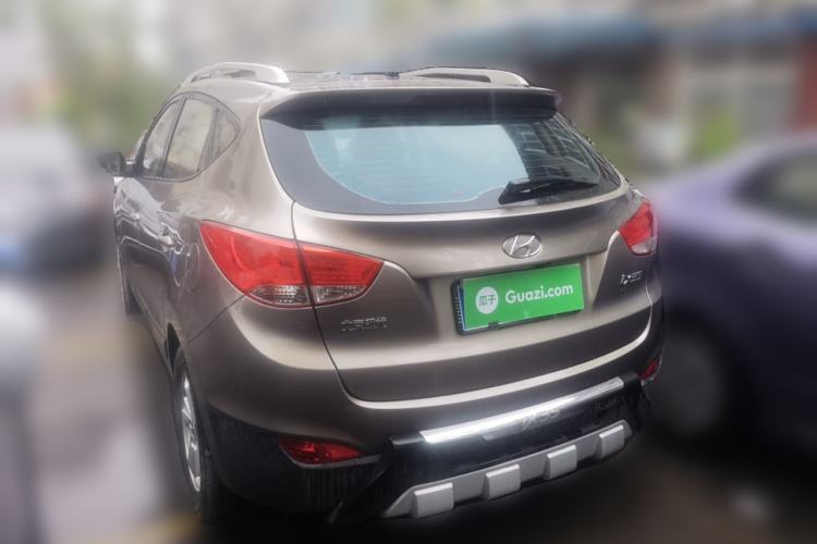 Used Hyundai ix35 2012 2.0L Manual Two-Wheel Drive New Edition GL Rear Left 45 Deg