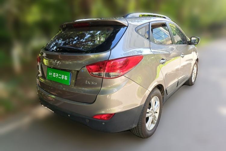 Used Hyundai ix35 2012 2.0L Automatic Two-Wheel Drive Elite Edition GLS Rear Right 45 Deg