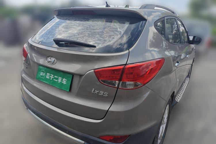Used Hyundai ix35 2012 2.0L Automatic Two-Wheel Drive Elite Edition GLS Rear Right 45 Deg