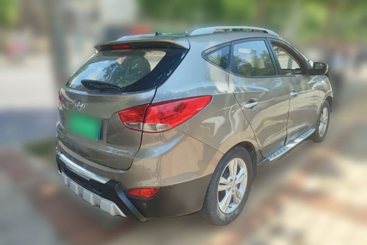 Used Hyundai ix35 2012 2.0L Automatic Two-Wheel Drive Elite Edition GLS Rear Right 45 Deg