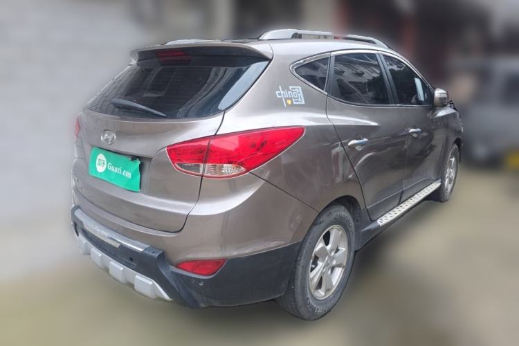 Used Hyundai ix35 2012 2.0L Automatic Two-Wheel Drive New Edition GL Rear Right 45 Deg