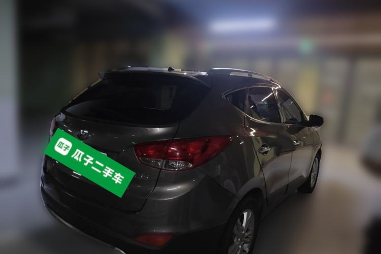 Used Hyundai ix35 2012 2.0L Automatic Two-Wheel Drive Elite Edition GLS Rear Right 45 Deg