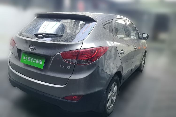 Used Hyundai ix35 2012 2.0L Manual Two-Wheel Drive New Edition GL Rear Right 45 Deg