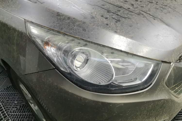 Used Hyundai ix35 2012 2.0L Manual Two-Wheel Drive New Edition GL Right Front Headlight