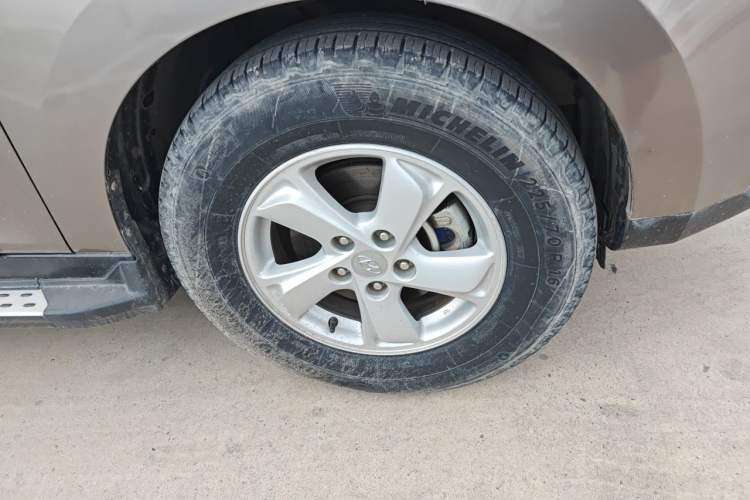 Used Hyundai ix35 2012 2.0L Manual Two-Wheel Drive New Edition GL Right Front Wheel Hub