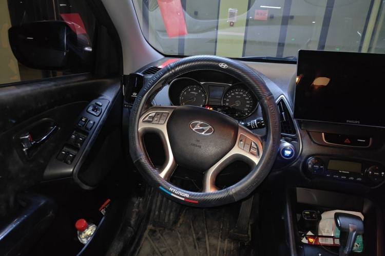 Used Hyundai ix35 2012 2.0L Automatic Two-Wheel Drive Elite Edition GLS Steering Wheel
