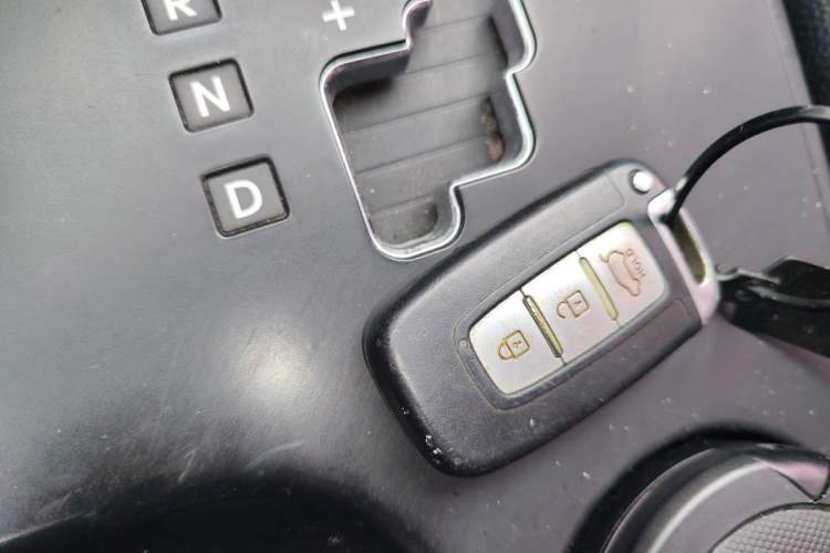 Used Hyundai ix35 2012 2.0L Automatic Two-Wheel Drive Elite Edition GLS Vehicle Key