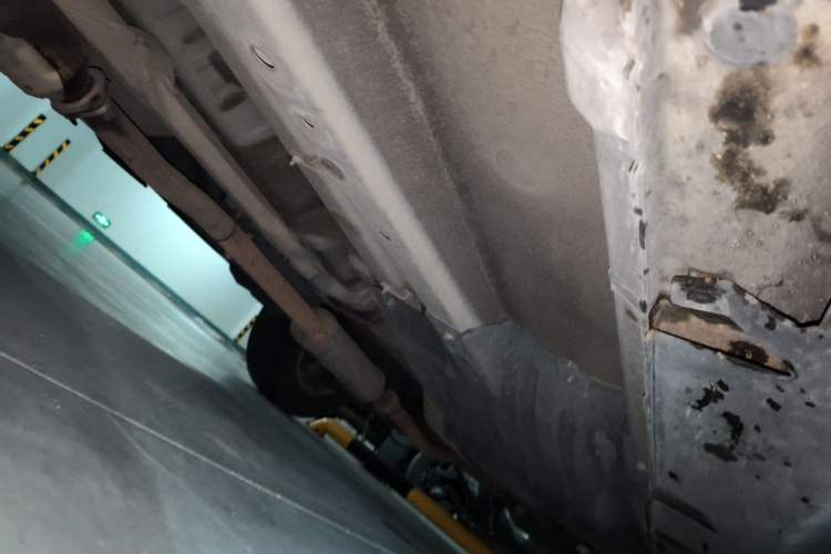 Used Hyundai ix35 2012 2.0L Automatic Two-Wheel Drive Elite Edition GLS Chassis Front Left