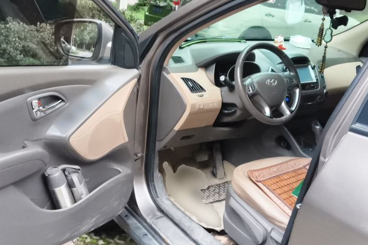 Used Hyundai ix35 2012 2.0L Automatic Two-Wheel Drive New Edition GL Driver Seat