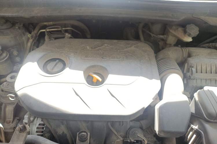 Used Hyundai ix35 2012 2.0L Automatic Two-Wheel Drive Elite Edition GLS Engine Bay