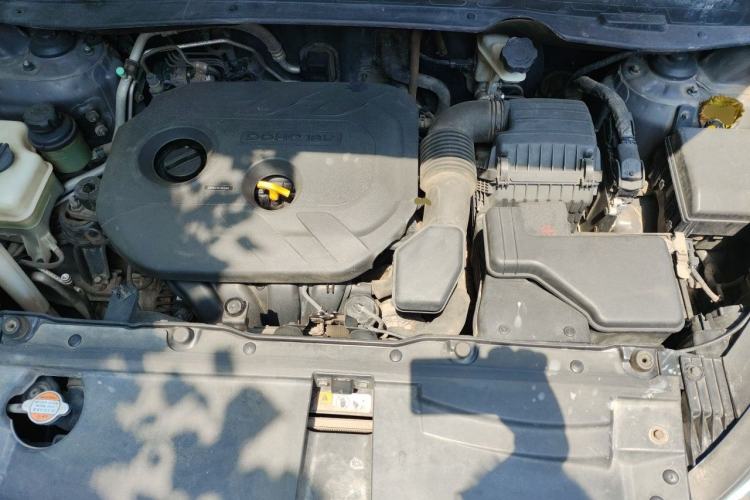 Used Hyundai ix35 2012 2.0L Automatic Two-Wheel Drive Elite Edition GLS Engine Bay