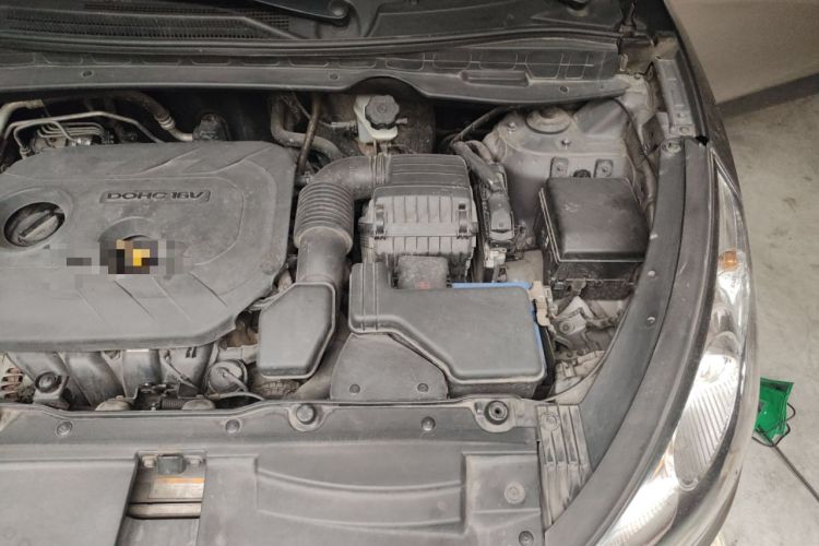 Used Hyundai ix35 2012 2.0L Automatic Two-Wheel Drive New Edition GL Engine Bay Left