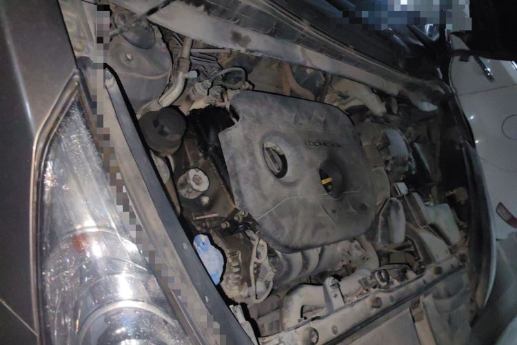 Used Hyundai ix35 2012 2.0L Automatic Two-Wheel Drive Elite Edition GLS Engine Bay Right
