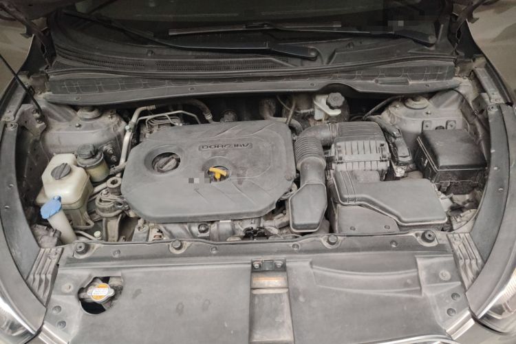 Used Hyundai ix35 2012 2.0L Automatic Two-Wheel Drive New Edition GL Engine Bay