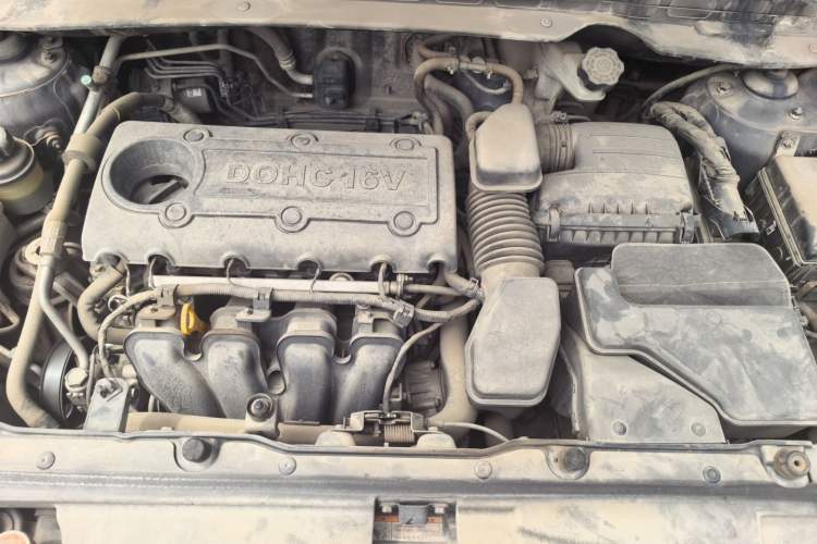 Used Hyundai ix35 2012 2.4L Automatic 4x4 Navigation Edition GLS Engine Bay