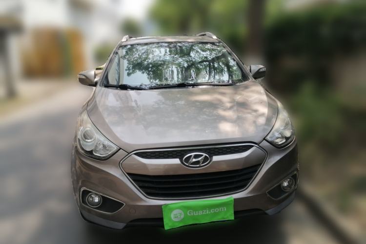Used Hyundai ix35 2012 2.0L Automatic Two-Wheel Drive Elite Edition GLS Front
