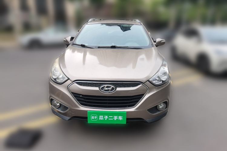 Used Hyundai ix35 2012 2.0L Automatic Two-Wheel Drive Elite Edition GLS Front