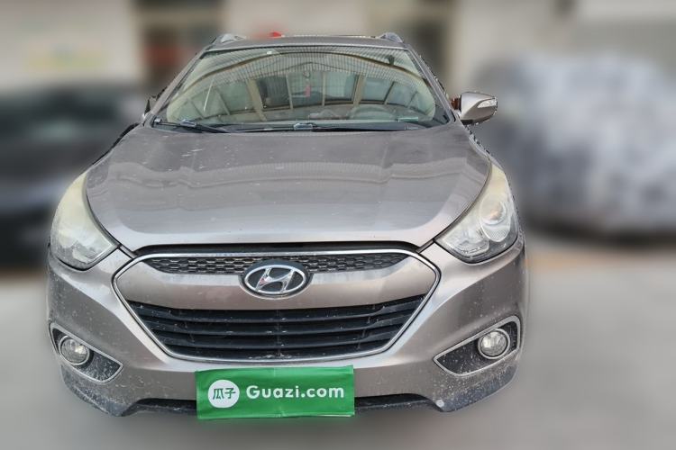 Used Hyundai ix35 2012 2.0L Automatic Two-Wheel Drive New Edition GL Front