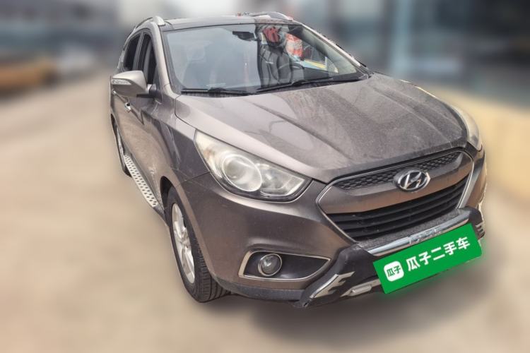 Used Hyundai ix35 2012 2.4L Automatic 4x4 Navigation Edition GLS Front Right 45 Deg