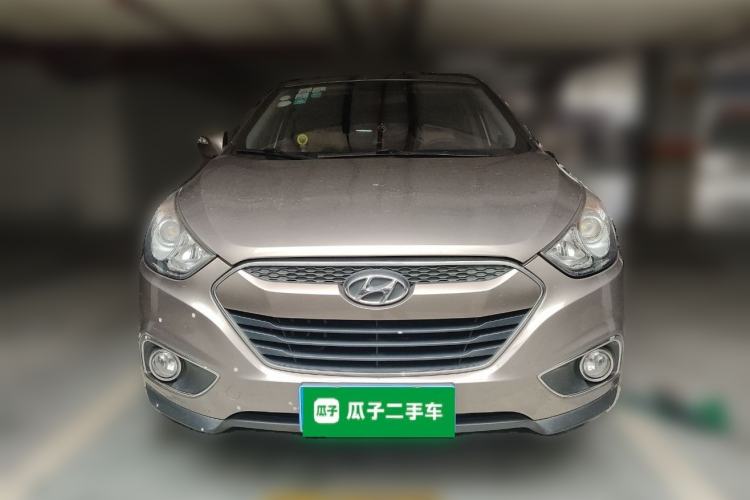 Used Hyundai ix35 2012 2.0L Automatic Two-Wheel Drive New Edition GL Front
