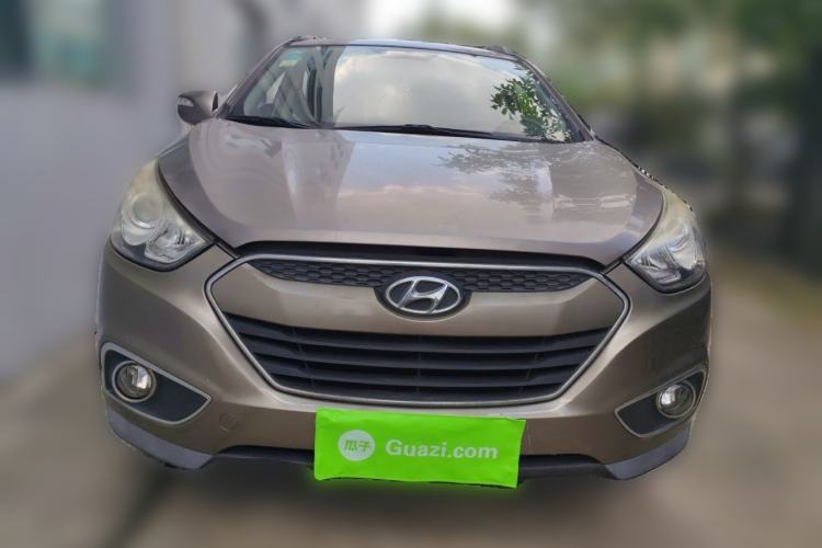 Used Hyundai ix35 2012 2.0L Automatic Two-Wheel Drive Elite Edition GLS Front