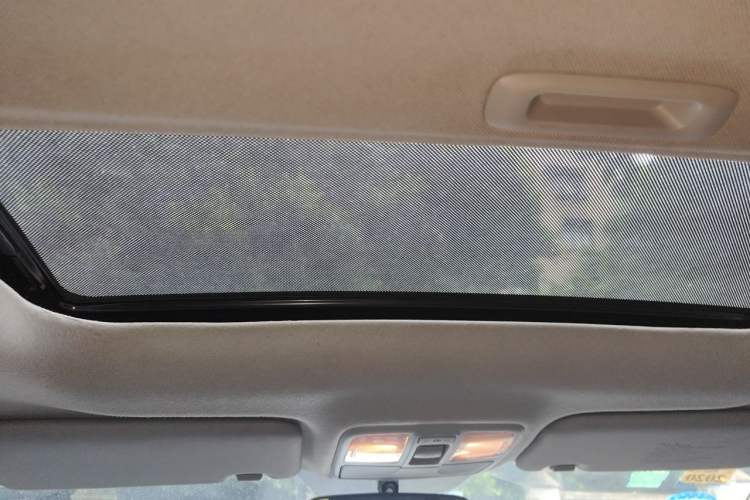 Used Hyundai ix35 2012 2.0L Automatic Two-Wheel Drive Elite Edition GLS Headliner