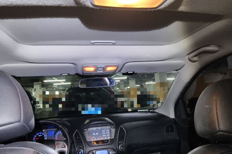 Used Hyundai ix35 2012 2.0L Automatic Two-Wheel Drive Elite Edition GLS Headliner